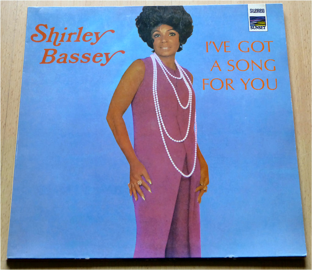 LP mit Shirley Bassey von 1966